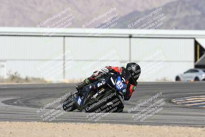 media/Jan-15-2026-Racers Edge (Thu) [[dfebeb70ab]]/2-A Group/Session 3 (Turn 16)/